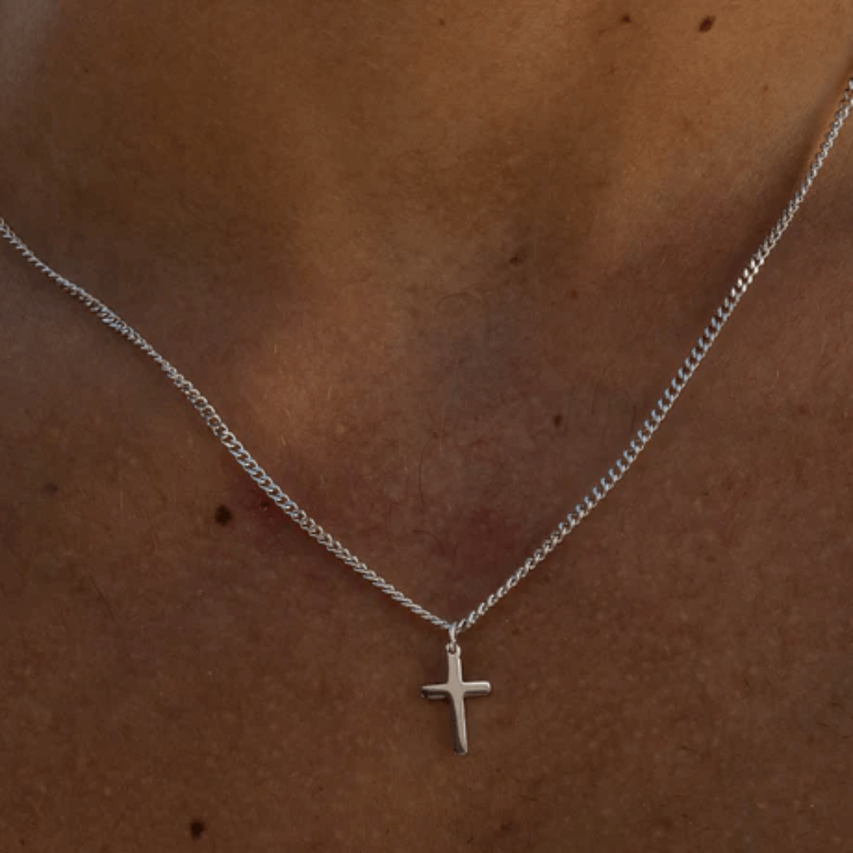 Colar Croix